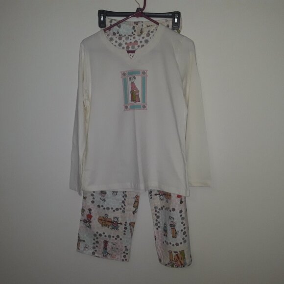 NWOT cute Sonhart ladies small P.J set,cream colored top w/matching pants - Picture 1 of 9